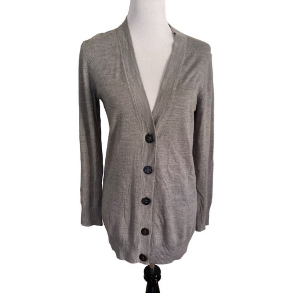 Ann Taylor Women’s Gray Cardigan M L123-26